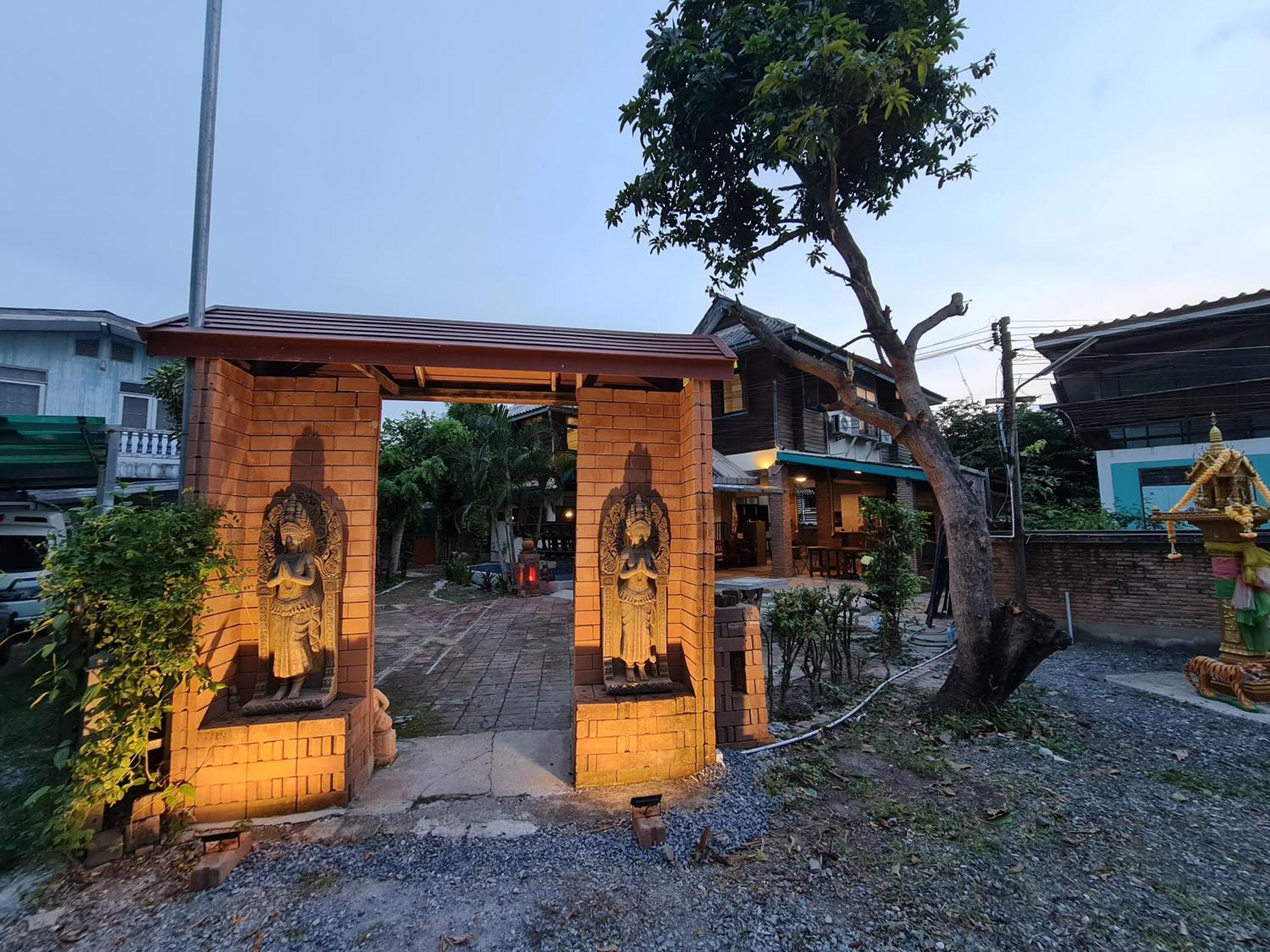 Tepbunthomhouse Ayutthaya 아파트 외부 사진